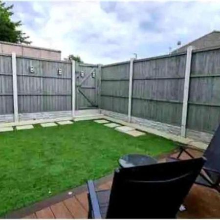 Appartamento Snoozeden Chalvey, Slough Esterno foto